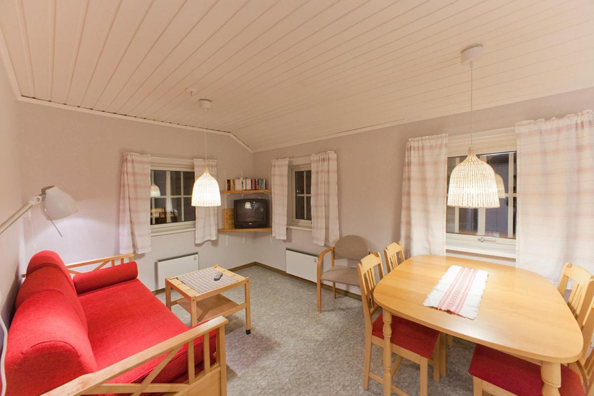 Appartamento Lullens Stugby - Laegenhetshuset 6-9 Bruksvallarna Esterno foto
